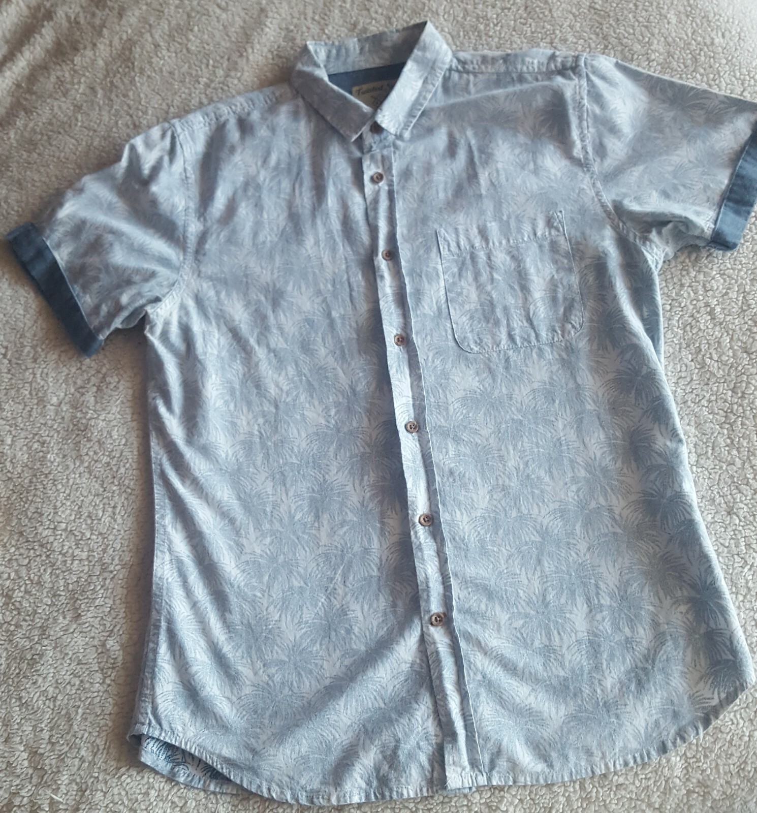Picture 1 of 6