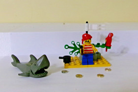 LEGO Pirates: Pirates Desert Island (1481) - 99% Complete - No Instructions