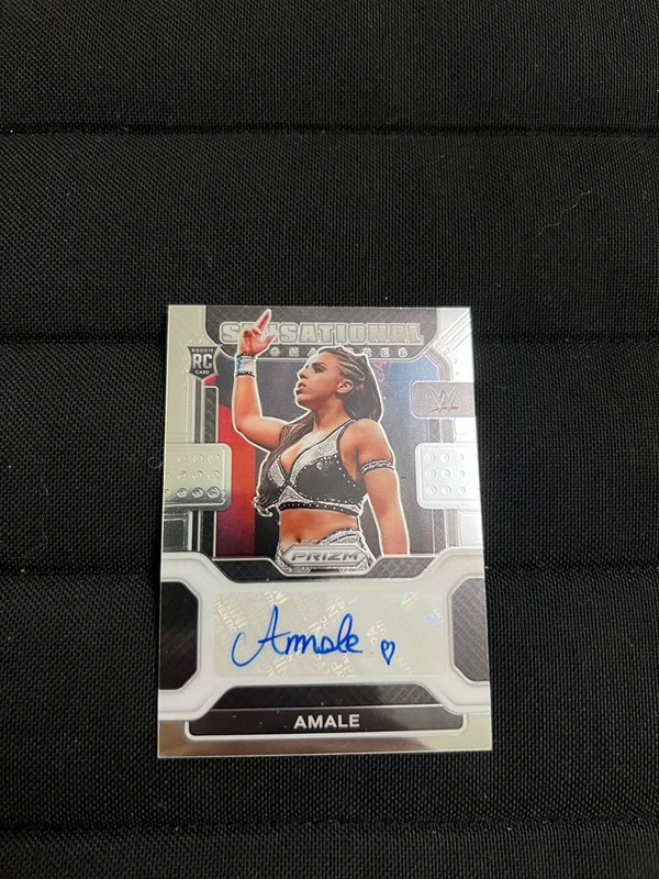 2022 Panini Prizm WWE Sensational Signatures AMALE #SS-AML Rookie Auto RC