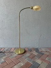 Vintage Art Deco MCM Brass Industrial Gooseneck Clam shell Pharmacy Lamp Glass
