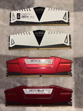 DDR4-2400. DDR4 3000.
