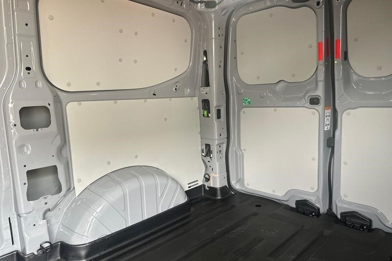 Picture 4 of 24