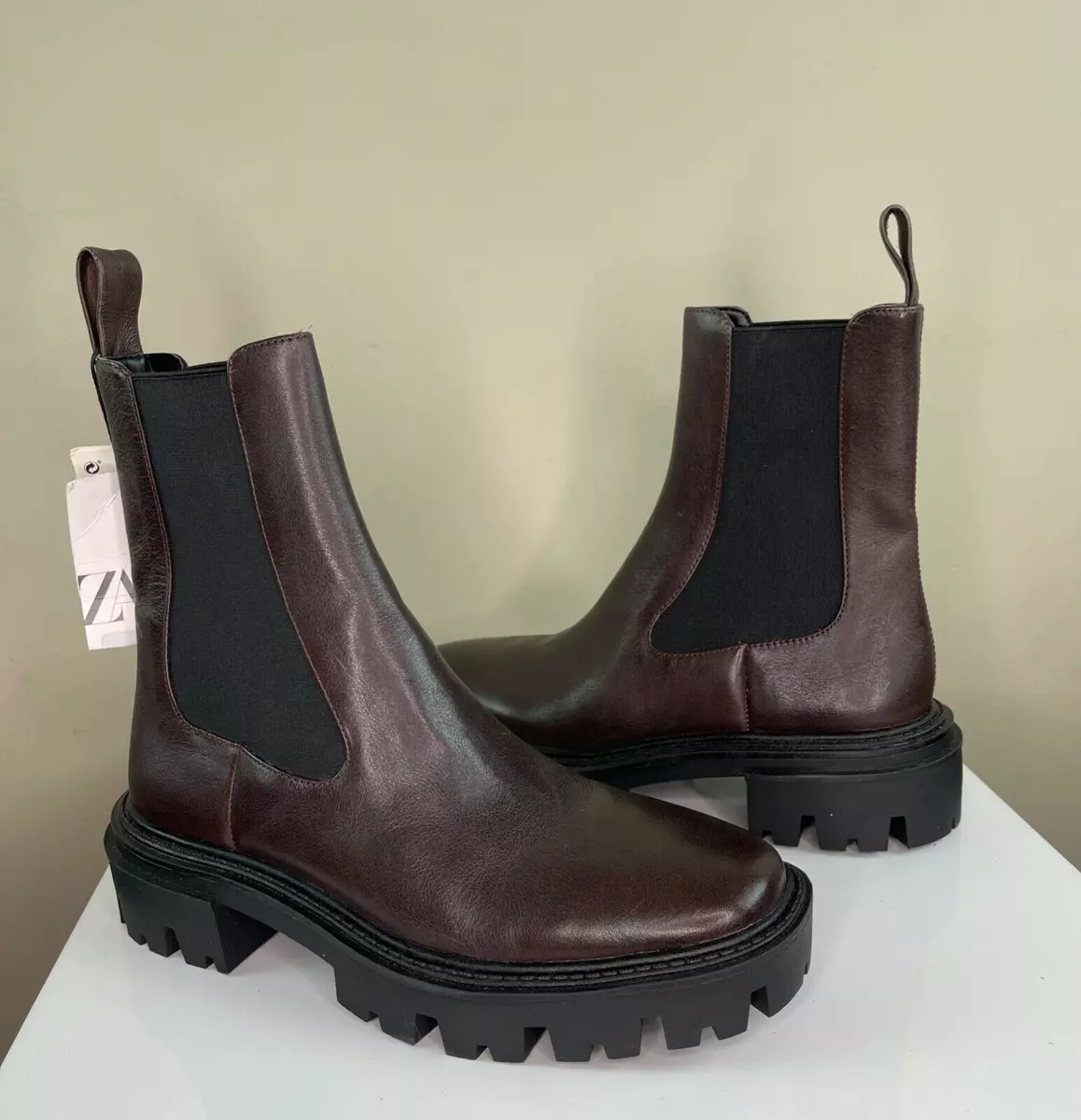Zara chelsea hotsell boots women