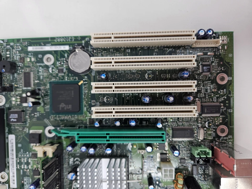 Dell 02U819 Motherboard w/ Intel Pentium 4 2.4GHz, 1GB Memory - Image 4 of 4