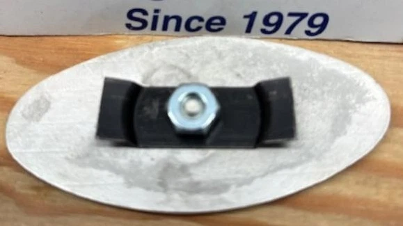 Carcasa radiador Ford modelo A 1928-1930 emblema Ford Foto 3 de 3