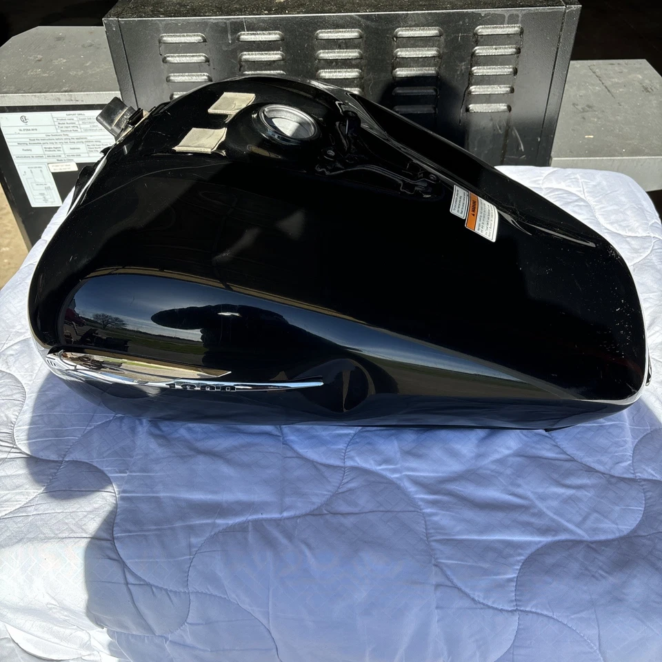 Honda VTX1800R 2002-2008 tanque de gasolina pila de combustible abollada sin fugas libre de óxido Foto 4 de 4