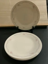 Set of 4 Vintage Corelle English Breakfast Bread Dessert Plates 6.75"