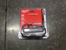 Milwaukee M18 REDLITHIUM 18V Lithium-Ion Battery 48-11-1820  DJ2003706 