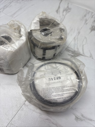 3 Of New NAVISTAR INTERNATIONAL FORD 31749 Fuel Filter Replacement Element F4596 - Foto 2 di 2