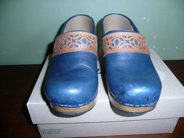 pink dansko professional clogs