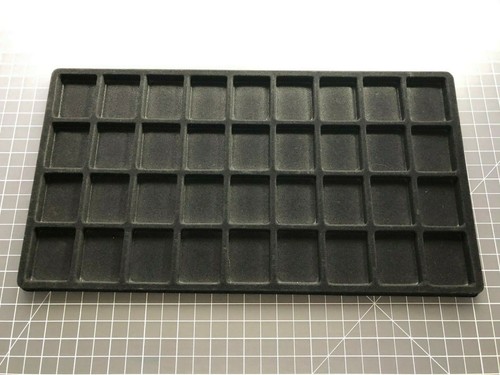 Nintendo DS / 3DS Display Tray (Case Inserts) (Holds 32 Games) NEW - Picture 4 of 6