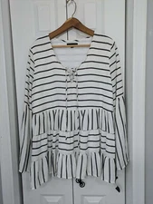 Signature Studio NWT Women's Size XL Long Sleeve Shirt Tunic Black White