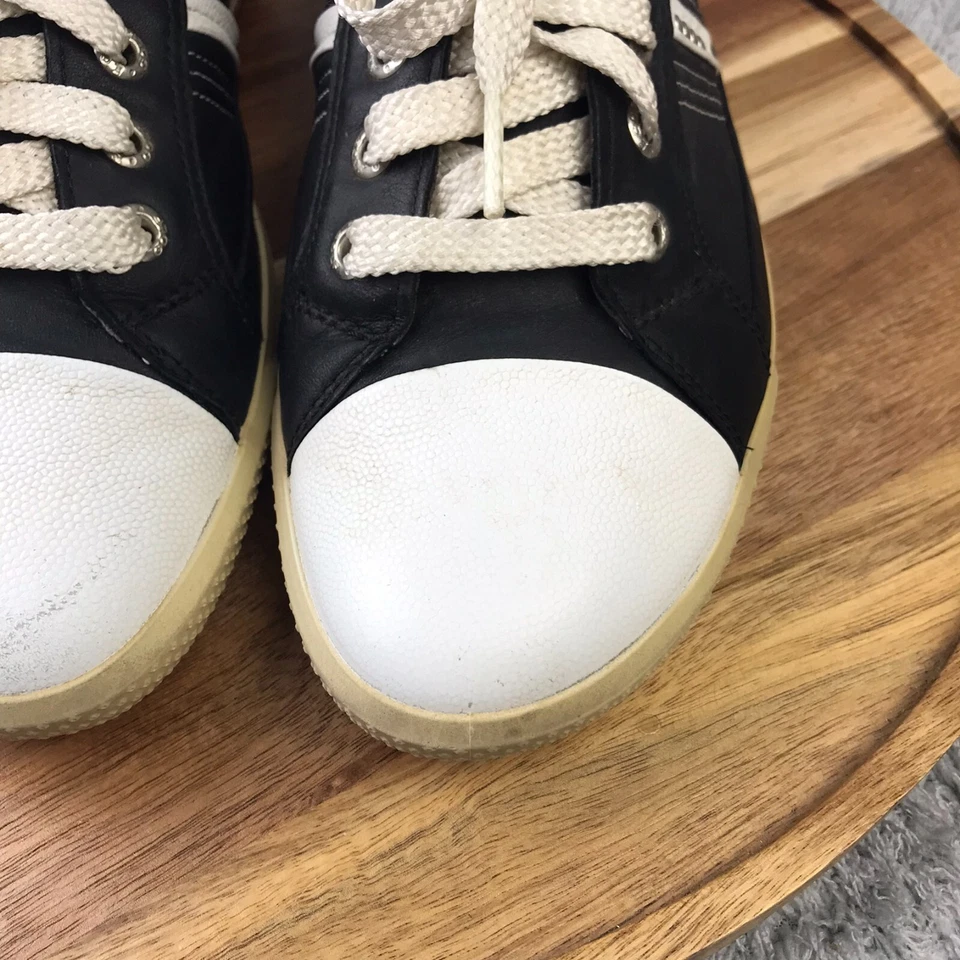 Ecco Golf Shoes Womens EU 38/US 7 Black Leather Spikeless Sneakers - Image 3 of 4