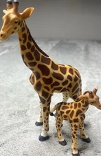 Giraffe Set Toys Reticulated Safari Ltd 4” & 7” Animal Figures 1996 Vintage