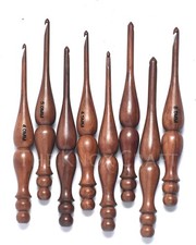 Wooden Crochet Hook Set of 7 4Mm  10Mm   Ergonomic Soft Grip Handles, Smooth Wo