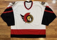 NHL CCM Maska 1993-2007 Version OTTAWA SENATORS Replica Hockey Mens Jersey XL