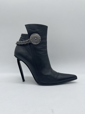 BALDININI Black Leather Ankle Boots Size 38 Chain Accent Pointed Stiletto Heels