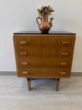 František Mezulánik Vintage Nachttisch / Kommode – 1960er – Nussbaum Furnier