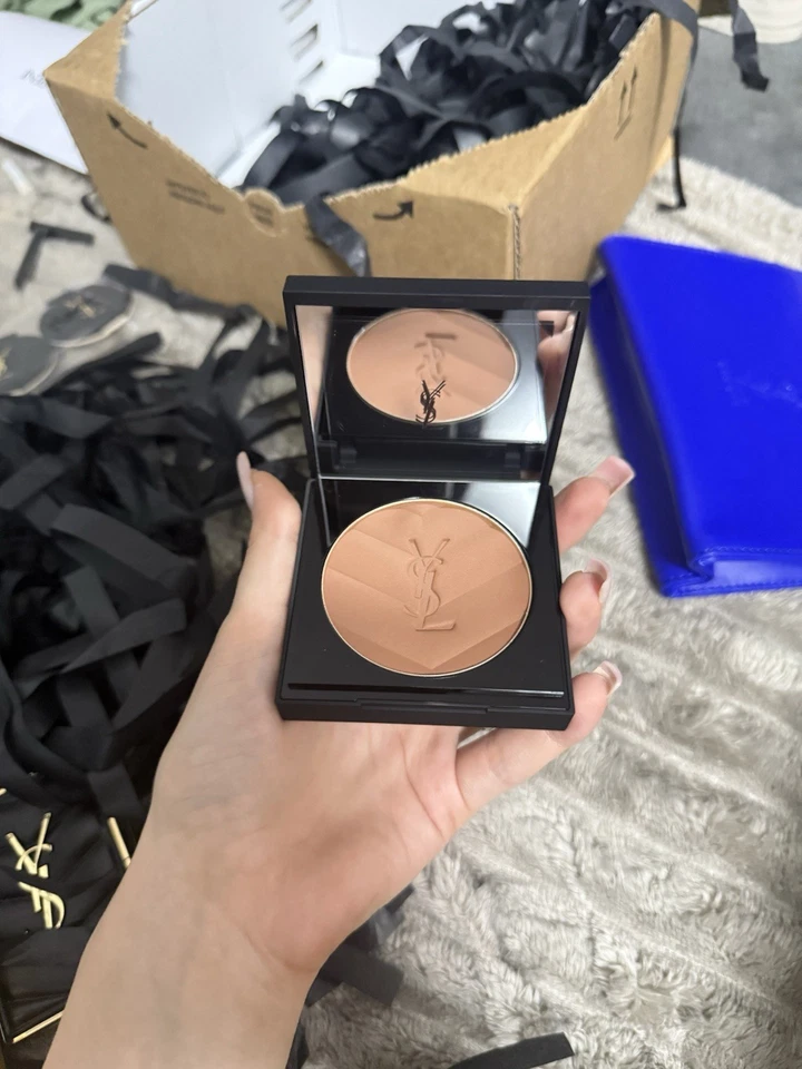 Yves Saint Laurent Bronzer – dunkel, neu & originalverpackt - Bild 2 von 2