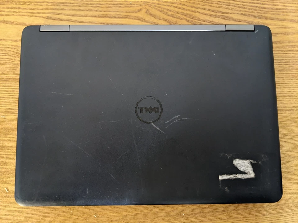 Dell Latitude E5440 - Will not power on - Image 3 of 4