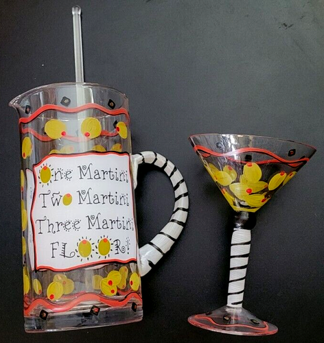 Glass Martini Set; Pitcher & Cocktail Goblet/Flute w/Acrylic Stirrer; Stem Ware - Picture 21 of 23