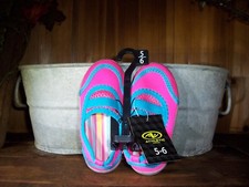ATHLETIC WORKS GIRLS TODDLER WATER SHOES SIZE 5-6 PINK BLUE POOL BEACH SHOES NEW