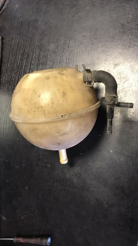 VW Transporter T4 Kühlmittel Ausgleichsbehälter 701121407b original 2.4d