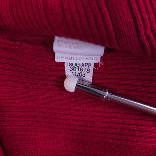 Vintage Tommy Hilifiger Sweater Womens 2X Red Ribbed Knit V Neck Pullover Y2K - Picture 5 of 12