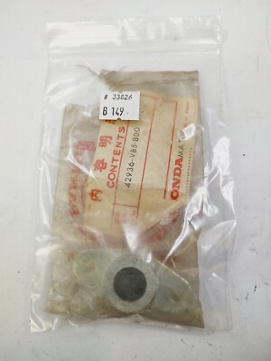 Genuine OEM Honda 42936-VB5-800 RR. Axle Holder