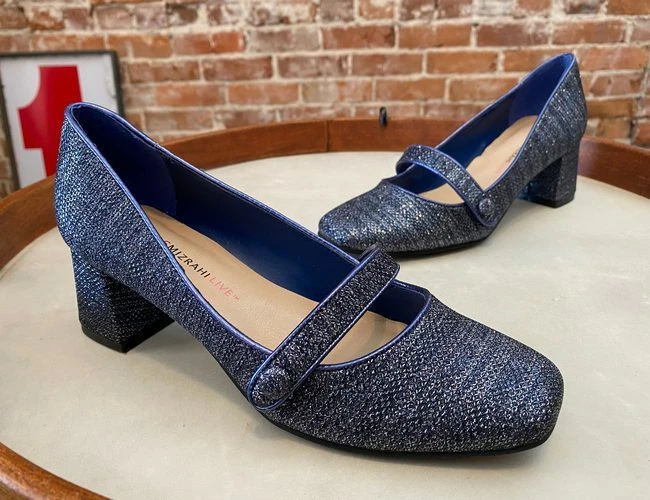 Navy blue clearance mary jane pumps
