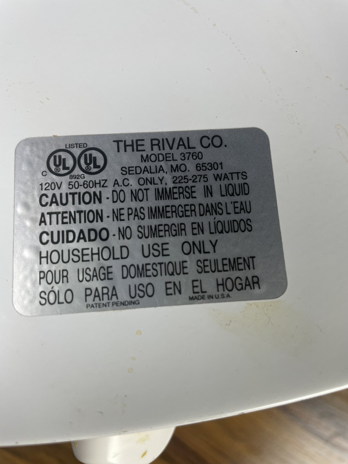 Vintage RIVAL Crock Pot Slow Cooker 6 QT Oval Buffet Ivy Grapes White