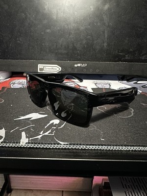 Bose Bluetooth Frames Audio Sunglasses & Hard Case BMD0007 With charger Free S&H