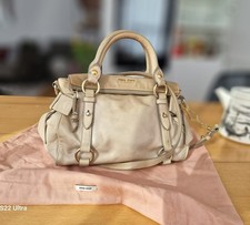 Original Miu Miu Bow Bag Beige Leder riri Reißverschluss Schultergurt Gr. S-M