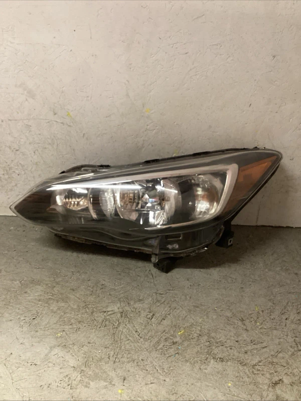 2018-2023 Subaru XV Crosstrek LEFT LH DRIVER SIDE HEADLIGHT OEM HALOGEN