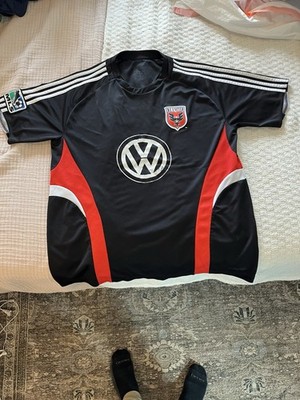 adidas D.C. United MLS Soccer Jersey L VW Volkswagen Logo