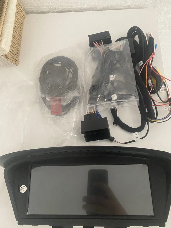 Autoradio BMW serie 3/5 E60 E61 E62 E63 E90 E91 E92 E93 CarPlay 2009-2012 BT RDS - Immagine 2 di 3