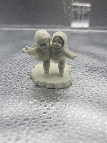 Snowbabies We Make A Great Pair #7652-0 Dept 56 - Picture 5 of 19