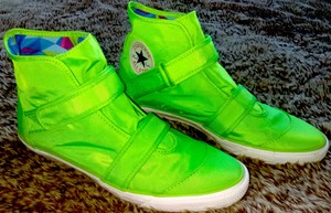 all star neon verde