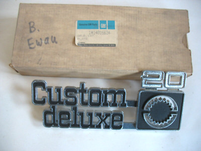 NEW NOS GENUINE GM 14016634 EMBLEM 1975-1980 CHEVY PICKUP/TRUCK 