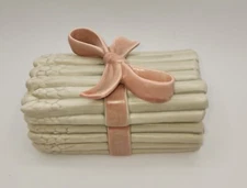 FITZ AND FLOYD COVERED ASPARAGUS DISH