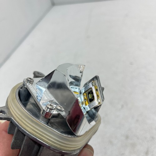2017-2020 BMW 440I FRONT RIGHT PASSENGER INDICATOR CORNERING LIGHT MODULE OEM - Picture 13 of 24