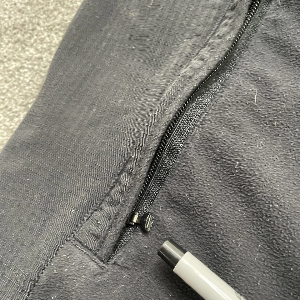 Oakley Software Vest Mens Large Black Sleeveless Full Zip Fleece Outdoor Jacket - Image 2 of 4