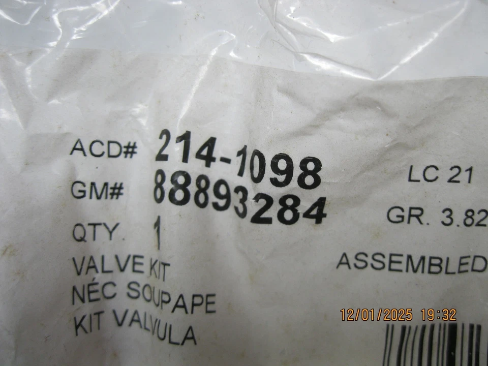 Fuel Injection Idle Air Control Valve ACDelco 214-1098 88893284 Foto 4 de 4