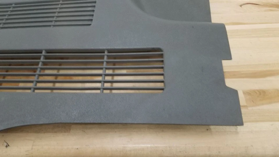 Chevy Express Extended 15 Passenger Rear AC Trim Panel Gray 2013 22923 - Image 4 of 4