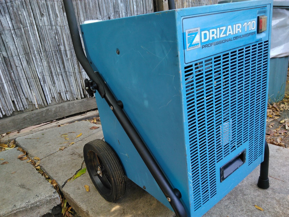 Dri-Eaz DrizAir F133 110 Pint Refrigerant Dehumidifier Remove up