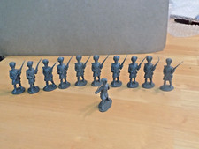 11 Airfix original 1/32nd Waterloo British Highlanders Marching Oct. Listing