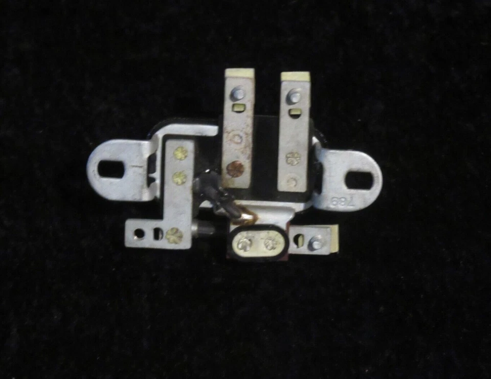 NOS 1936-1952 Buick Cadillac Chevy Olds Pontiac Delco Remy 6Volt Headlight Relay Foto 2 de 4