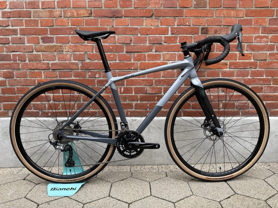NEW! Bianchi Impulso Allroad Disc Gravel/Roadbike/Shimano GRX 2x11/Size 53