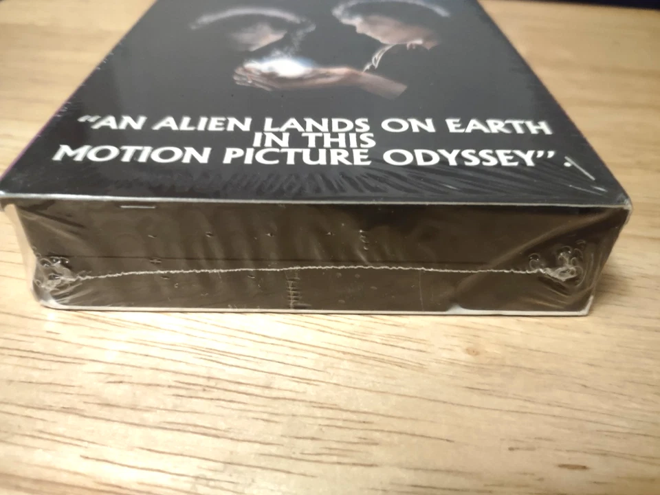 Starman (VHS, 1989, Good Times)  Jeff Bridges Karen Allen John Carpenter  SEALED - Image 4 of 4