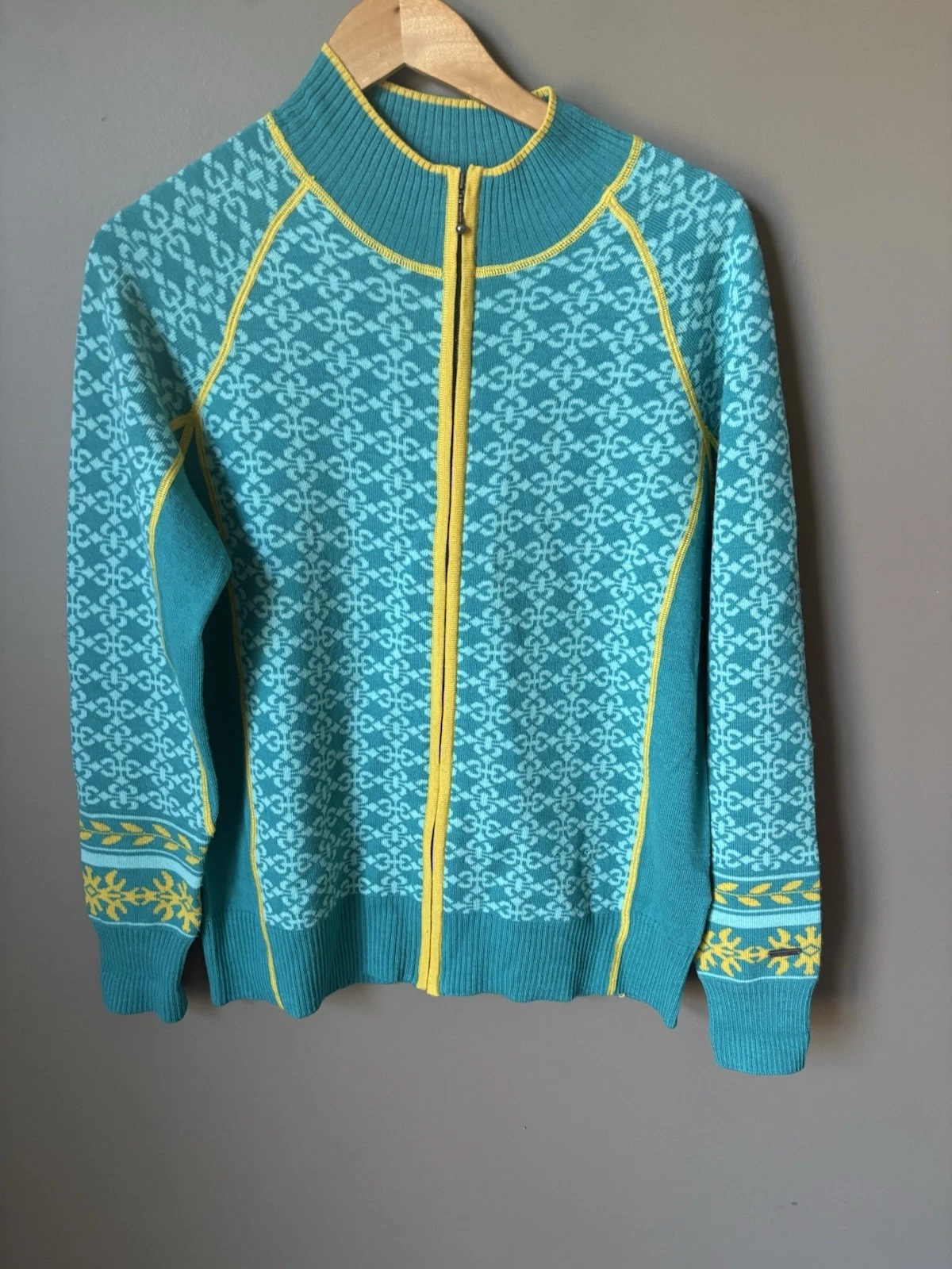 Merino Wool Full Zip Sweater L Nordic Baselayer FLAWS Nordic Cabelas